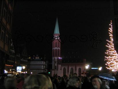 people at Roemer Platz