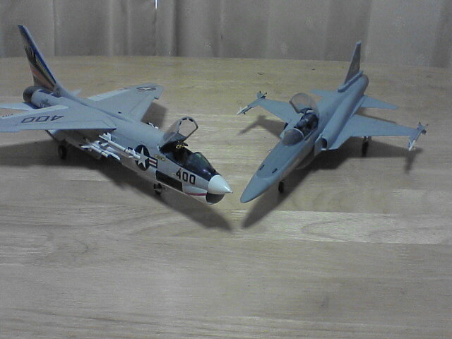 F-8EF-20