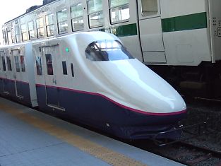 2.8 ミニ新幹線.jpg