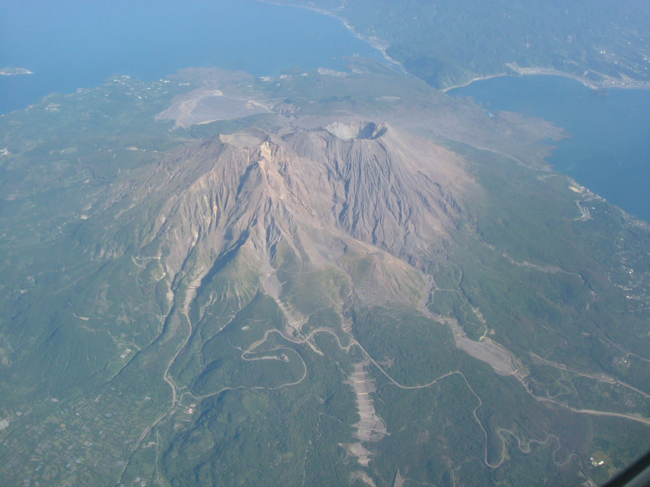 桜島（飛行機より）