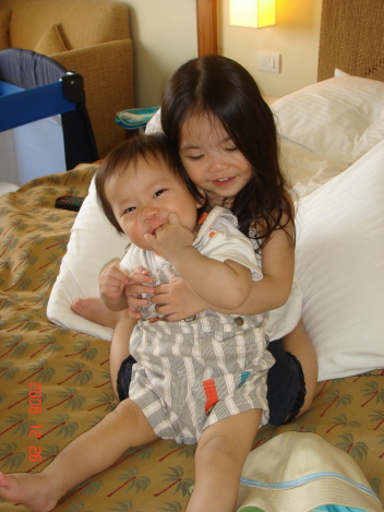 部屋でのんびり