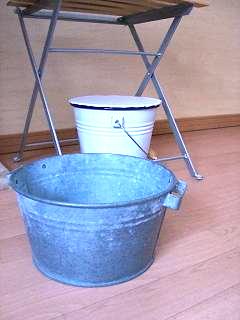 ブリキのバケツ.JPG