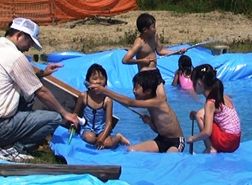 はらっぱ水遊び大会.jpg