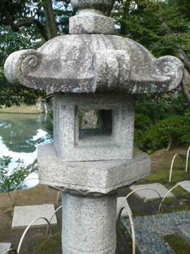 桂離宮の石灯籠１