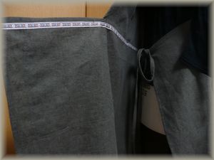 エプロンドレス