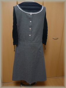 エプロンドレス
