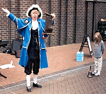 towncrier.gif