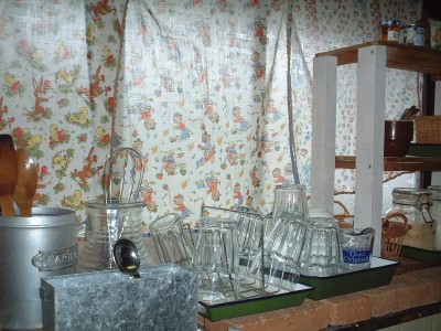 pict-kitchen 004.jpg