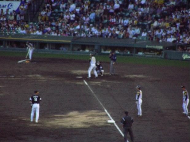 ９回チャンスに野口選手