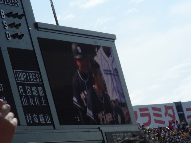 鳥谷選手１０００試合出場