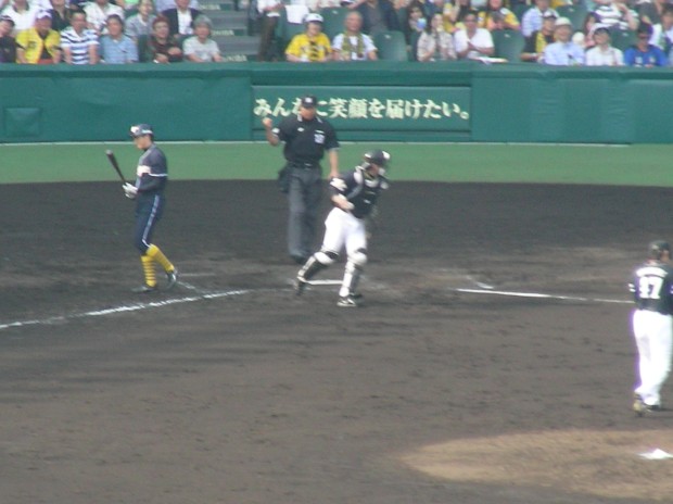 バッター能見三振