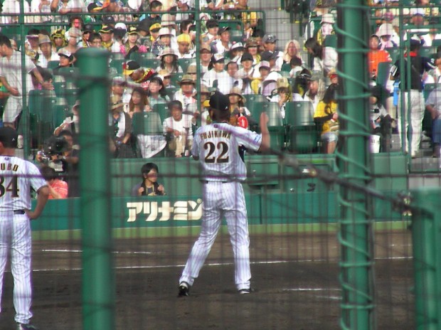 球児８回から登板