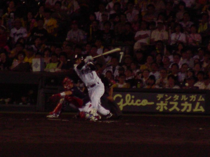 今岡選手久しぶりの甲子園