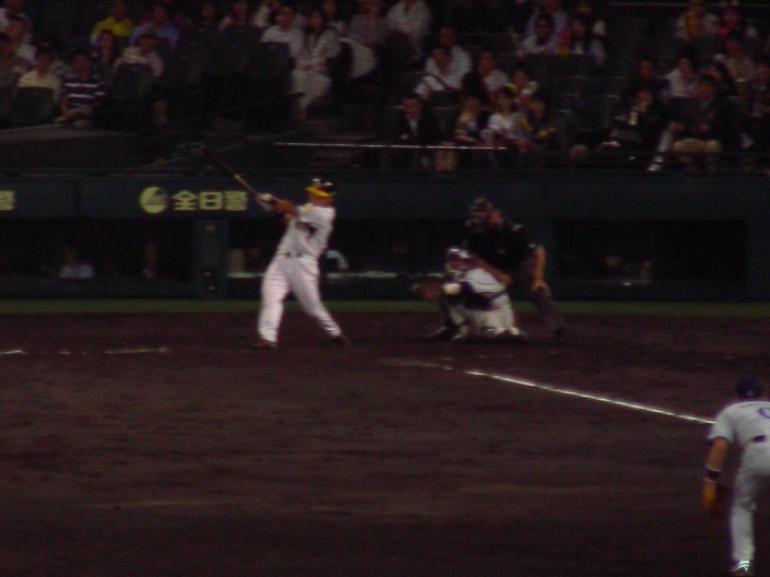 野原選手プロ初ヒット！