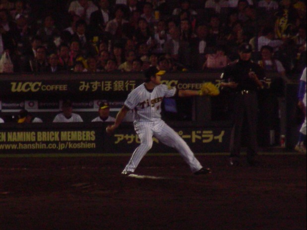 先発の安藤投手