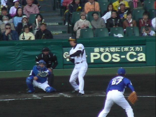 矢野選手三振