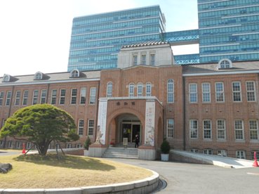 534東亜大学博物館.JPG
