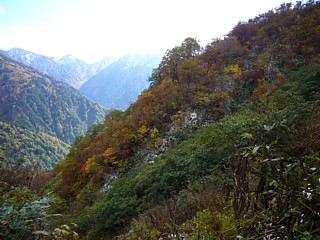 三段染め（毛勝山方面）