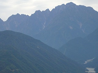 剱の雄姿