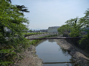 温井川