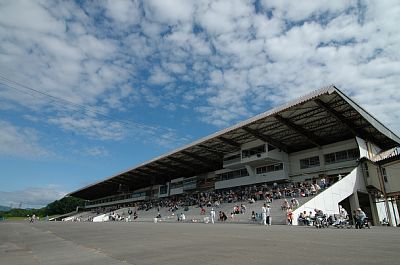 06年7月9日 ばんえい競馬観戦記 外へ出たくありません 楽天ブログ