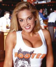 20060102hooters.jpg