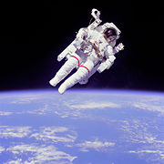 180px-Astronaut-EVA.jpg