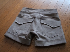 ショートパンツ