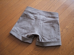 ショートパンツ