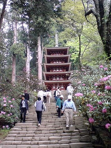 室生寺　五重塔４_edited-1.jpg