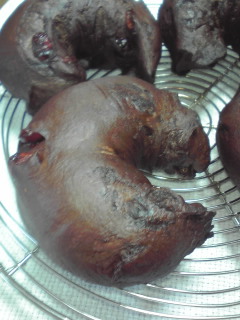 ココアとクランベリーのベーグル