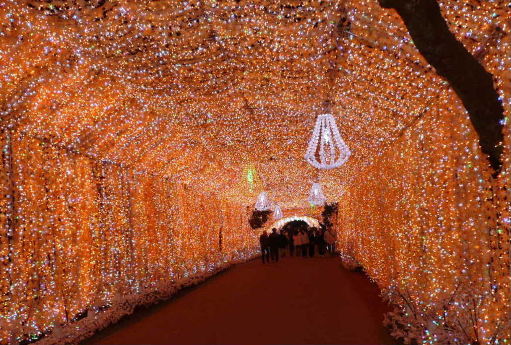 ｲﾙﾐﾈｰｼｮﾝﾛｰﾄﾞ夜03