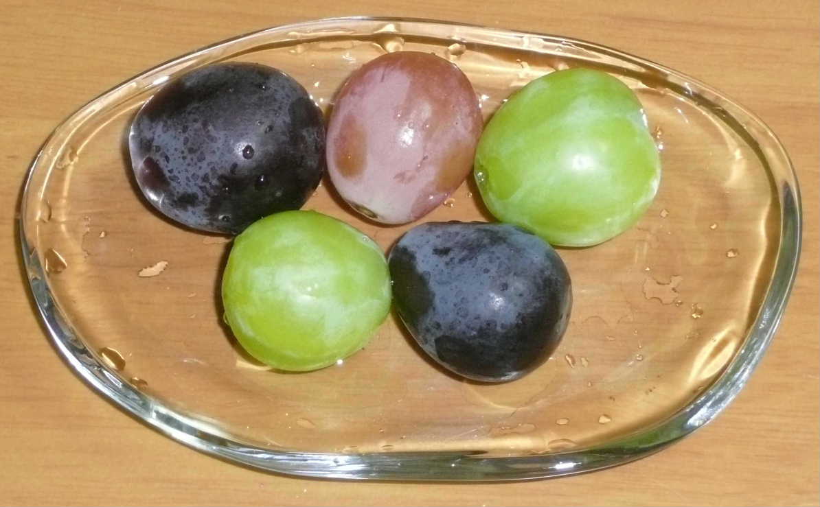 ガラス器ブドウ01