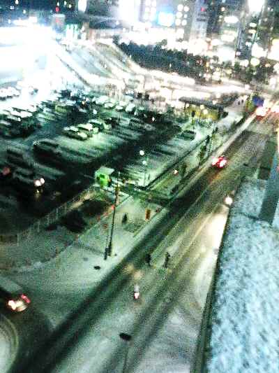 仙台駅東口１９：３０道路状態