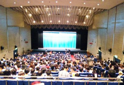 映画　「デュエルマスターズ」　試写会場