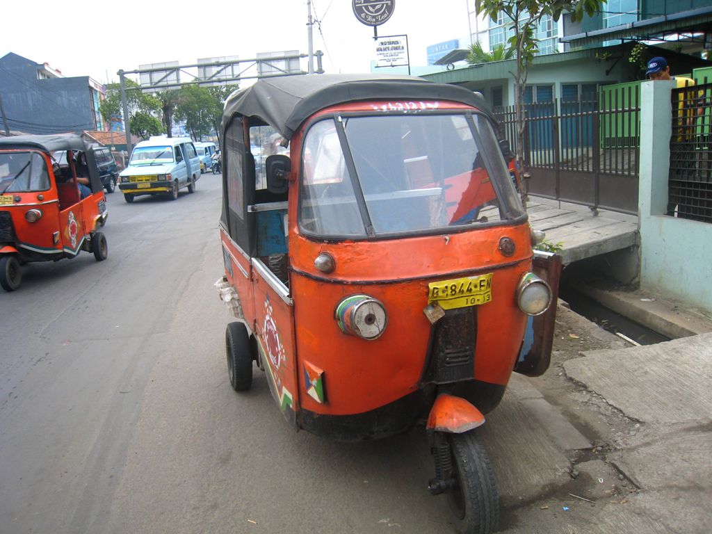 Indonesian tuktuk