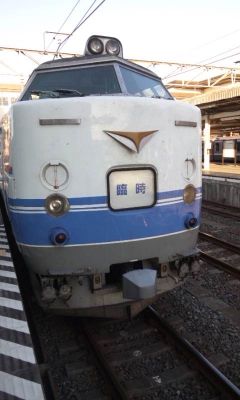 110108_早春成田初詣号＠成田駅３