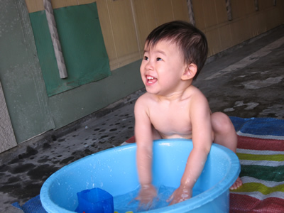 水遊び