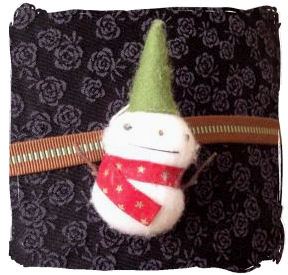 雪ダルマの帯留め