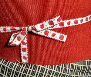 イチゴのテープ