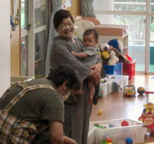 子守のおばちゃん