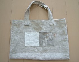 リネンのシンプルバッグ