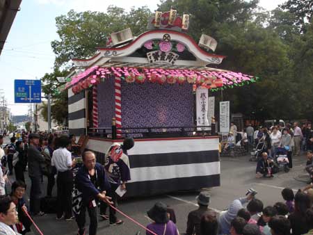 1gai-yatai-uwaodori1.jpg