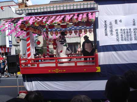 3gai-yatai-uwaodori1.jpg