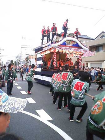 4gai-yatai-sinkou1.jpg