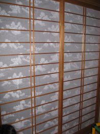 2007.11.26レース障子（シャッター閉めて）