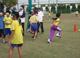 2006.10.29ひかちゃん、リレー