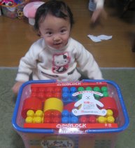 2006.12.28みいちゃんと凸凹ブロック