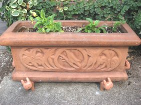 2006.10.23うさぎポットフット使ってるところ