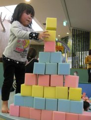 2011.2.19スポンジプールでピラミッド